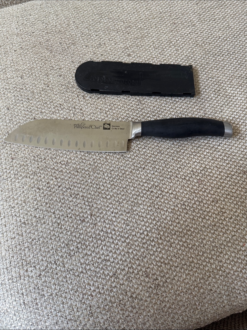 The Pampered Chef Santoku Knife 7.5” German Cr Mo V Steel Black with Sheath